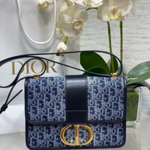 30 Montaigne East-West Bag with Chain